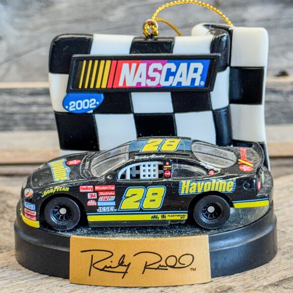 Pair-Vintage NASCAR Winner's Circle Ornaments-2003 Jeff Gordon & 2002 Ricky Rudd - Picture 11 of 11
